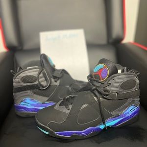 Super Rare 2015 Aqua 8’s in good used condition Mens size 12 - No Low Ballers!
